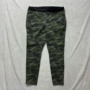 No Boundaries Green Camo Pull On Skinny Jeggings XL 15-17 denim